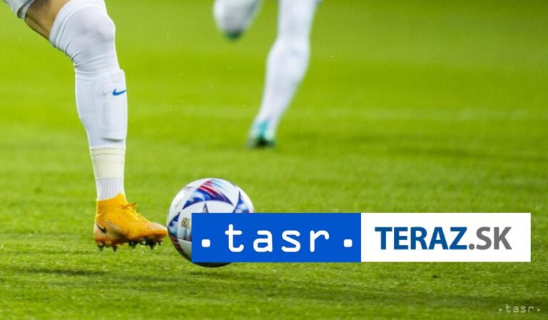 Lyon získal z West Hamu alžírskeho krídelníka Benrahmu