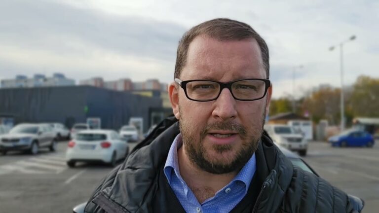 DENNÍK N NA ŠKOLÁCHPriatelia, absolútne podporujem R. Fica v tom, aby sa pozrel …