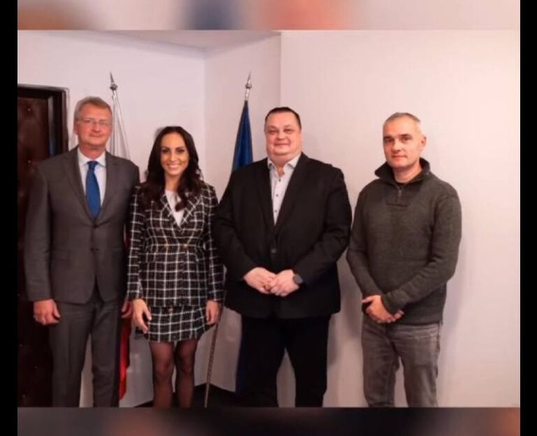 MÁTE ŠŤASTIE, ŽE TAM NIE SOMAko koaličný poslanec – čo nie som – by som sa post…