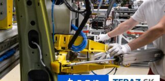 Aktivita v poľskom aj českom priemysle v októbri opäť klesla