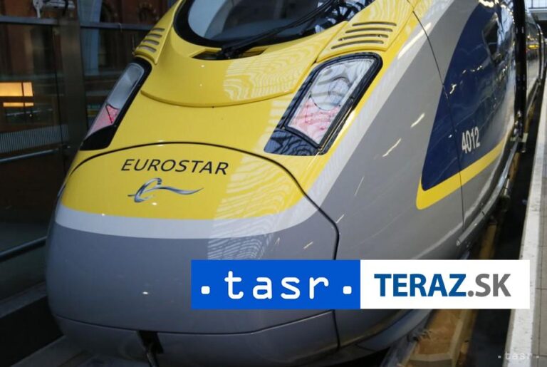 Eurostar pre zaplavené tunely na juhu Anglicka zrušila 14 vlakov