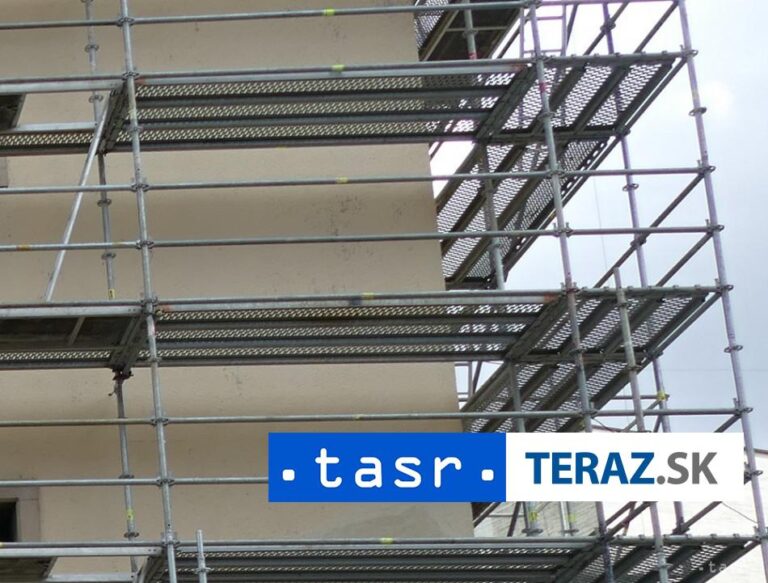 Pri páde lešenia v chráme v Etiópii zahynulo najmenej 30 ľudí