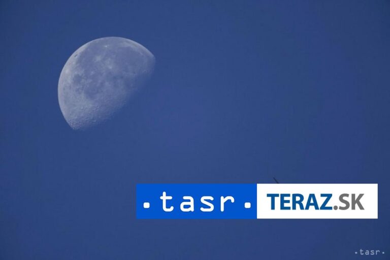 Moskva hlási zneškodnenie 32 ukrajinských dronov na západe Ruska