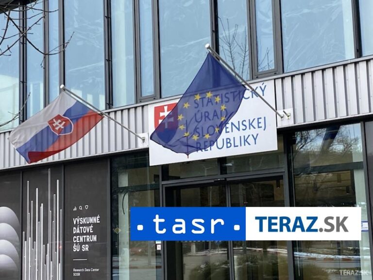 Aktívne saldo zahraničného obchodu SR vlani dosiahlo 4,2 mld. eur