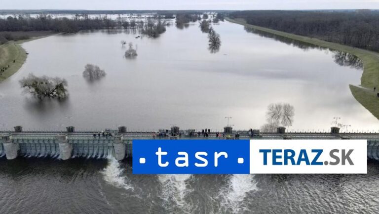 Situácia v oblastiach postihnutých povodňami v Nemecku je napätá