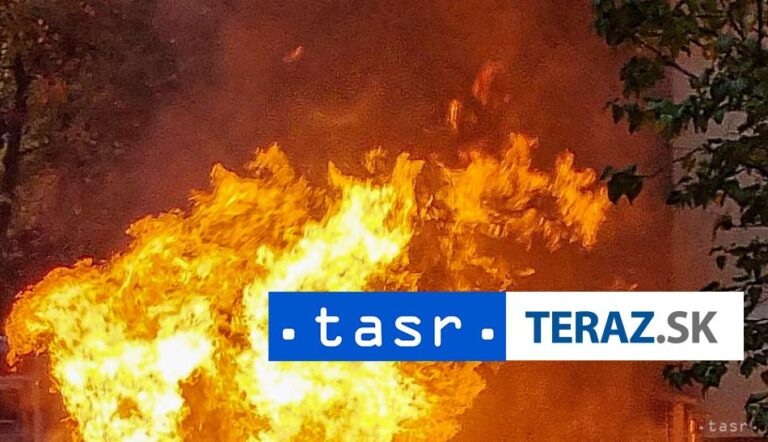 Výbuch v blízkosti letiska v Karáči v Pakistane si vyžiadal dve obete