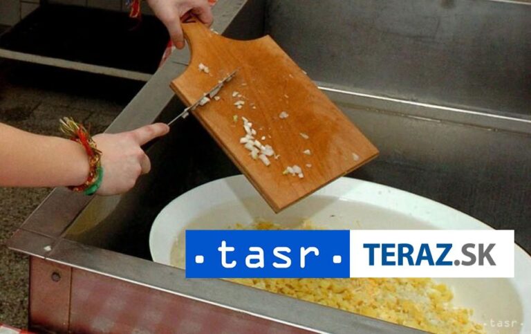 Príprava vianočných jedál bude lacnejšia ako minulý rok