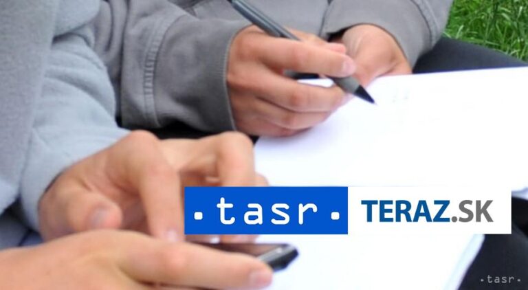 Počet nezamestnaných by mal stagnovať alebo mierne rásť