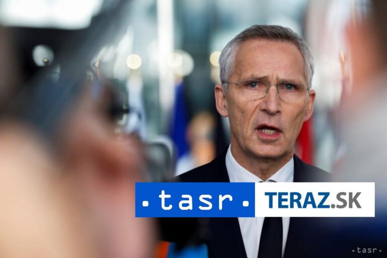 Čína sleduje spory v USA o ďalšiu pomoc Ukrajine