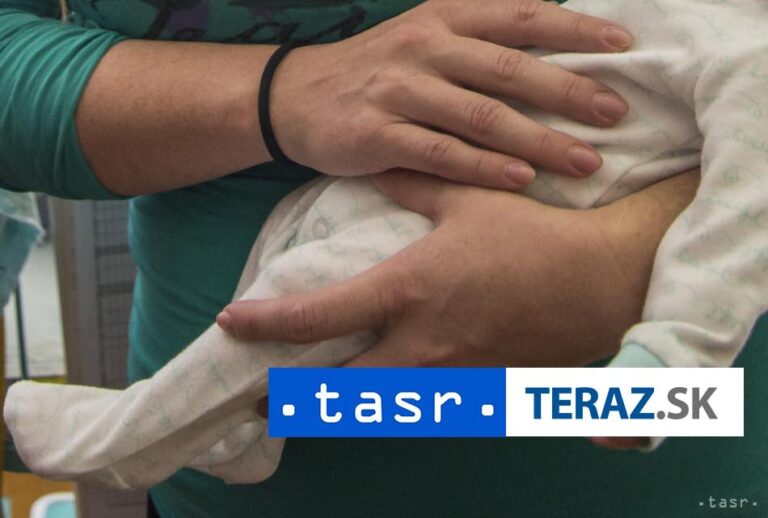 V nemocnici v Komárne prišlo vlani na svet 731 detí