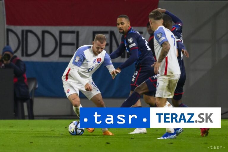 Hellas Verona zdolal Empoli, Duda s asistenciou i červenou kartou