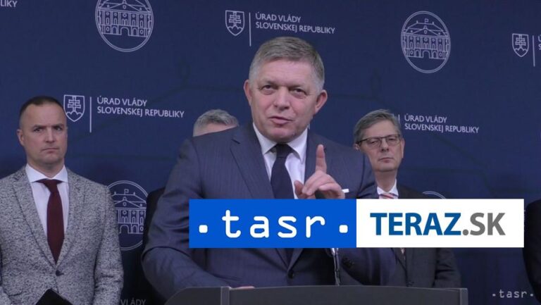 Voľby by vo februári vyhral Smer-SD, nasledovalo by PS