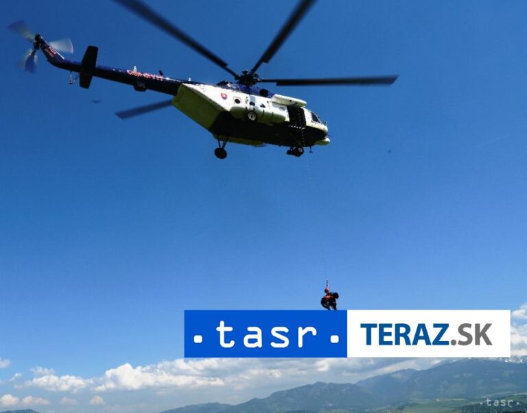 Lyžiara s vážnym poranením hlav odviezol do nemocnice vrtuľník
