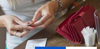 Dôvera amerických spotrebiteľov v ekonomiku v novembri klesla