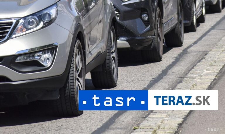 Agentúra Moody’s znížila úverový rating automobilky Nissan