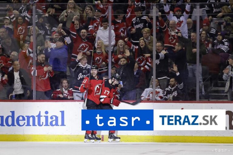 New Jersey zdolalo Chicago 4:2, Nemec skóroval druhýkrát v sezóne