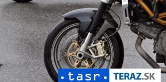 Prešla do protismeru a nevšimla si motocykel