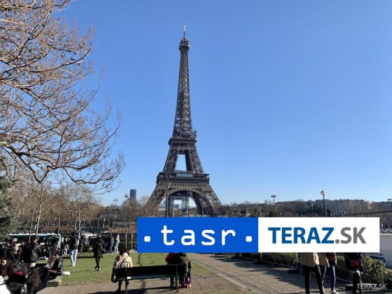 Francúzsko požiadalo 46 krajín o poskytnutie policajtov