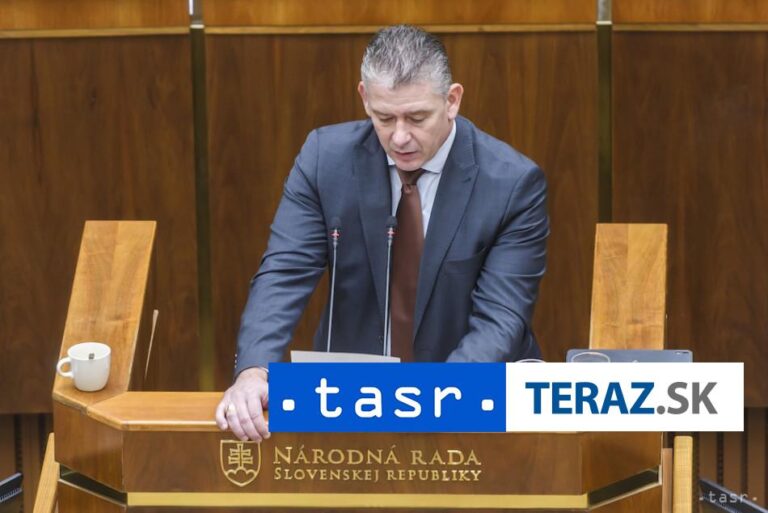 Vymenovanie Fabiana ohrozuje fungovanie leteckého útvaru