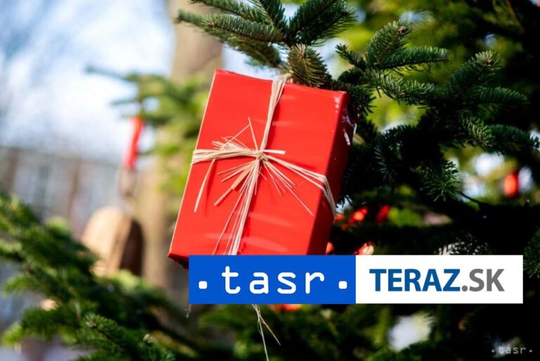 Tému obdarovávania počas Vianoc je potrebné v škole otvoriť