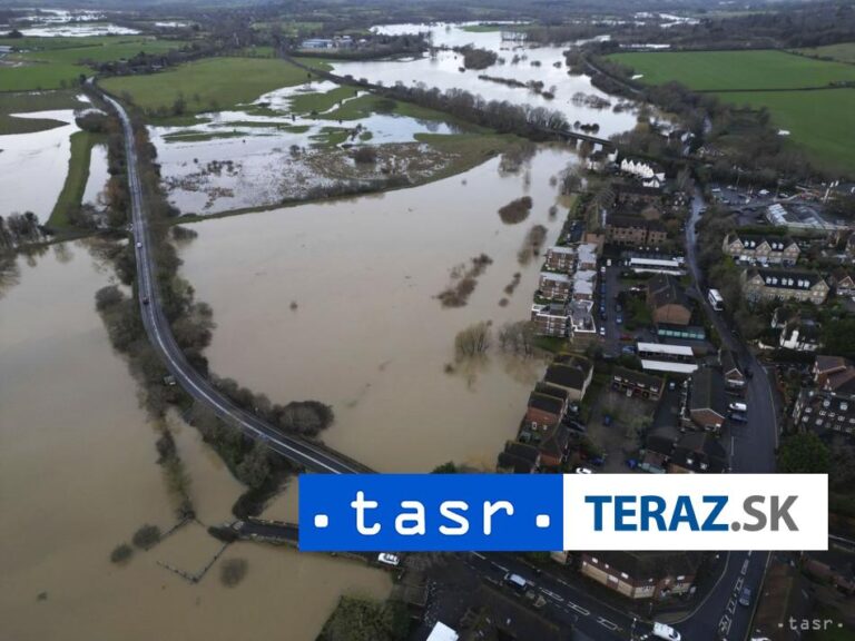 Víchrica a silné dažde vo Veľkej Británii spôsobili lokálne povodne