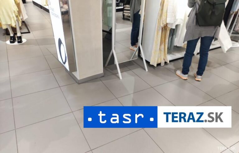 Maloobchodné tržby v Spojenom kráľovstve v júli vzrástli