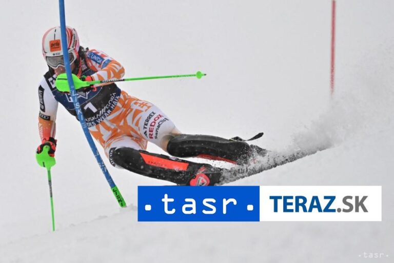 Vlhová viedla po 1. kole slalomu v Kranskej Gore