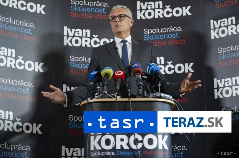 Korčok odovzdal podpisy na prezidentskú kandidatúru, má ich cez 40.000