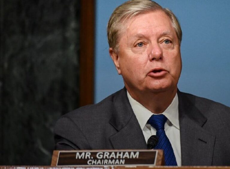 Americký senátor Lindsey Graham zaradený do registra teroristov a extrémistov v Ruskej federácii – Rosfinmonitoring.◇