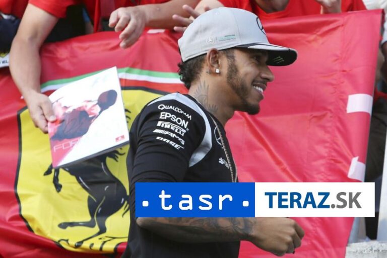 Hamilton šokujúco prestúpil z Mercedesu, v 2025 zamieri do Ferrari