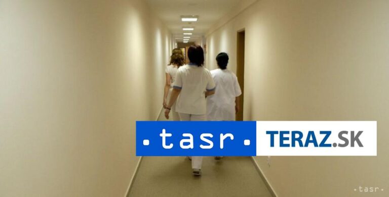 Nedostatok opatrovateľov je dlhodobý problém, riešenie si vyžaduje čas