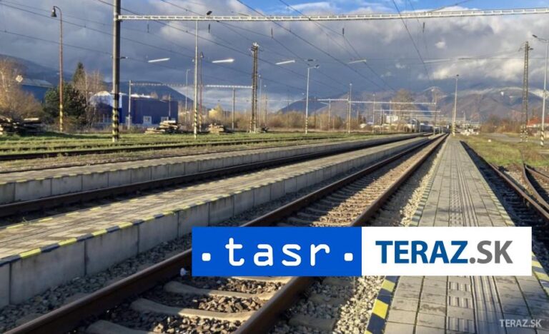 Železnice SR opravia vestibul a poškodený strop na stanici v Nitre