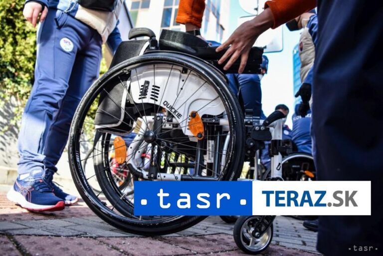 Posudzovanie sociálnych služieb prešlo z Dolného Kubína na úrad práce