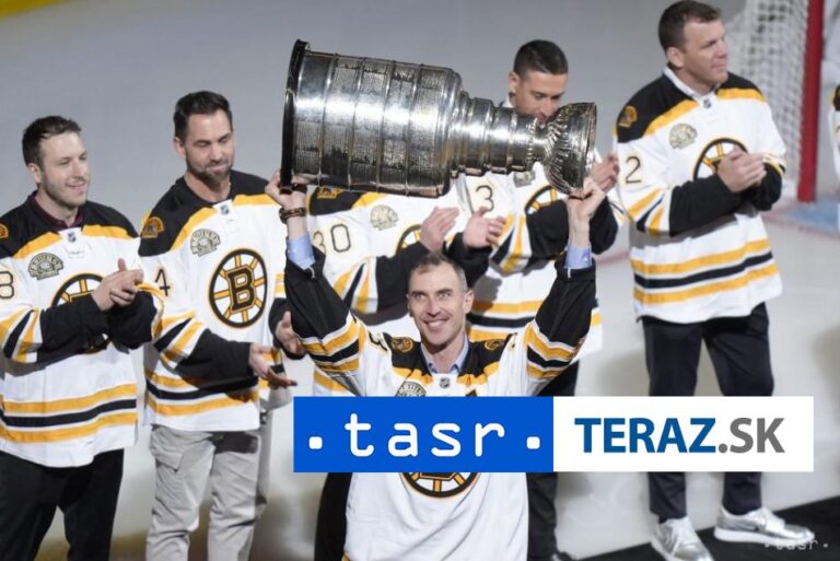 Zdeno Chára sa stal jedenástym Slovákom v Sieni slávy IIHF