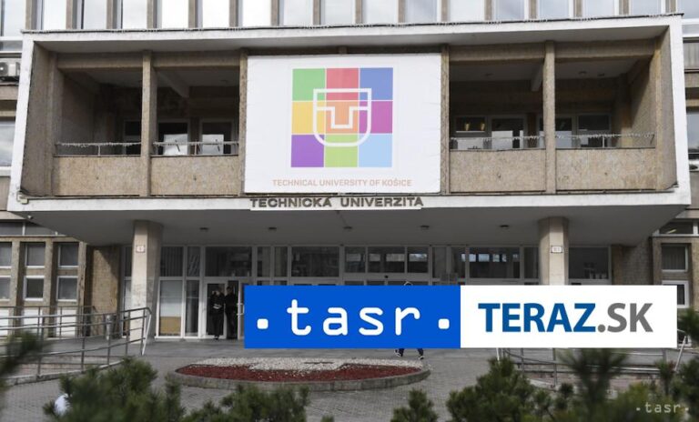 Letecká fakulta získala Osvedčenie pre výcvik riadiacich letov