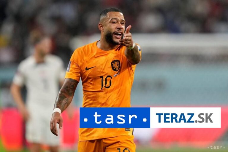 Depay sa po roku vracia do kádra Holanďanov, debut pre Timbera