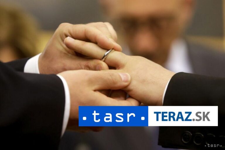 Mesto Vranov nad Topľou zrealizovalo komplexnú obnovu obradnej siene