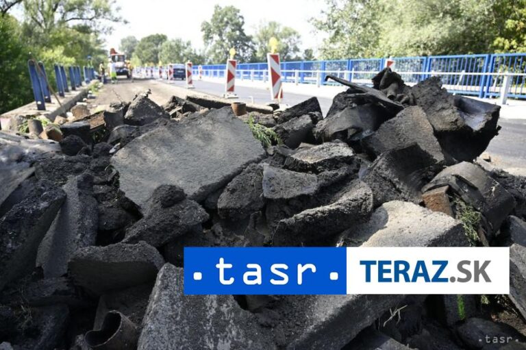 Našli technické riešenie na čiastočné sprejazdnenie mosta vo Vojanoch