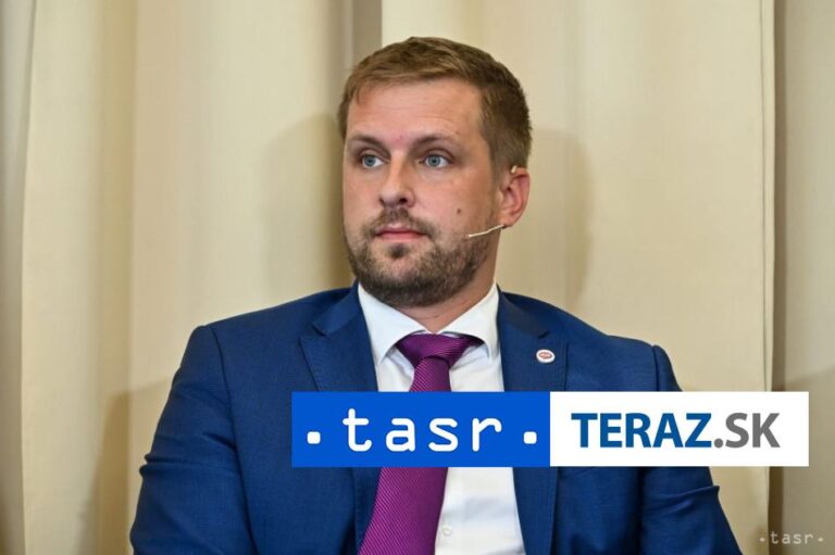 Šutaj Eštok navrhol premiérovi za ministra zdravotníctva Kamila Šaška