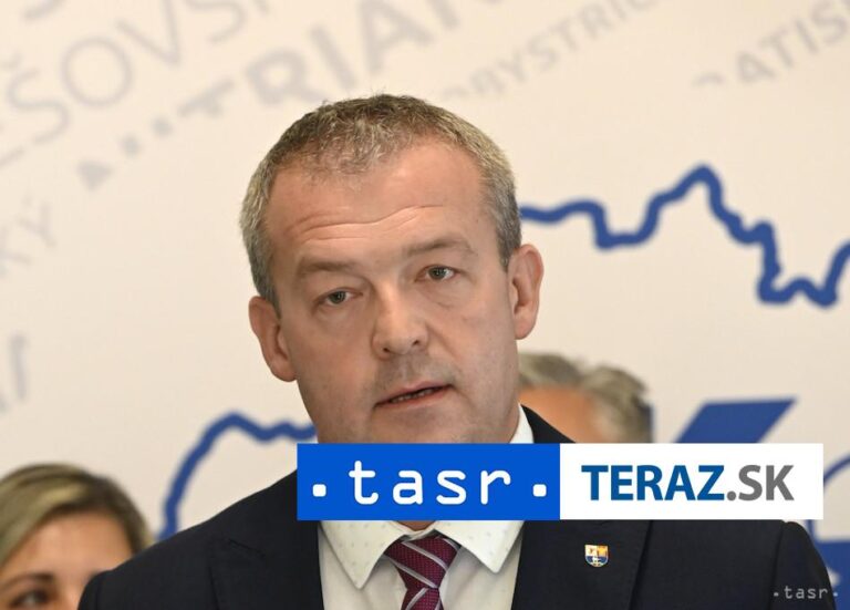 Trenčiansky kraj dostal dve nové tatrovky poskladané študentmi