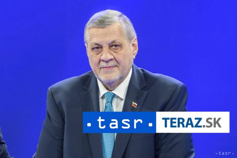 Kubiš sa chce stretnúť s Korčokom i Pellegrinim, verí v slušnú kampaň