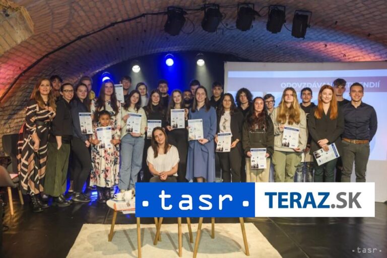 Úsmev ako dar podporil 83 detí zo sociálne znevýhodneného prostredia