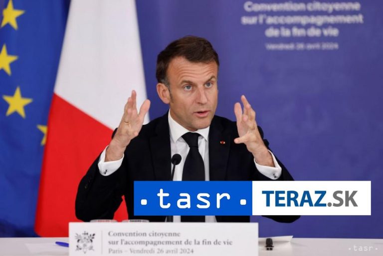Macron chce otvoriť diskusiu o európskej obrane s jadrovými zbraňami