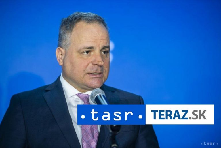 Bratislavský kraj spustil energetickú obnovu viacerých stredných škôl