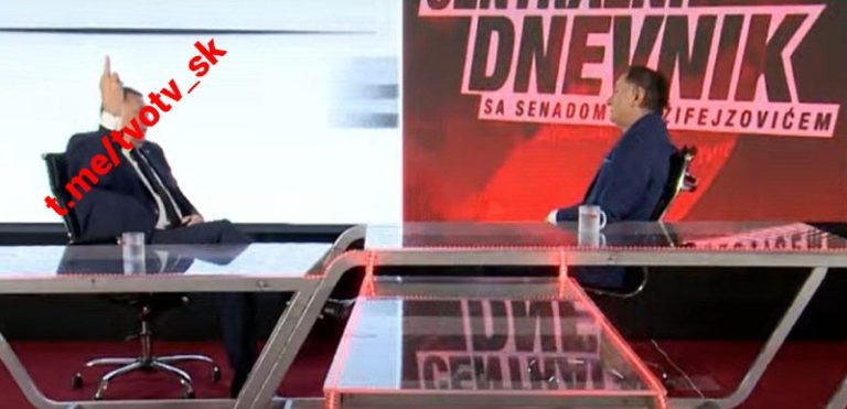 Prezident Republiky srbskej Milorad Dodik ukázal v televíznej relácii prostredný…