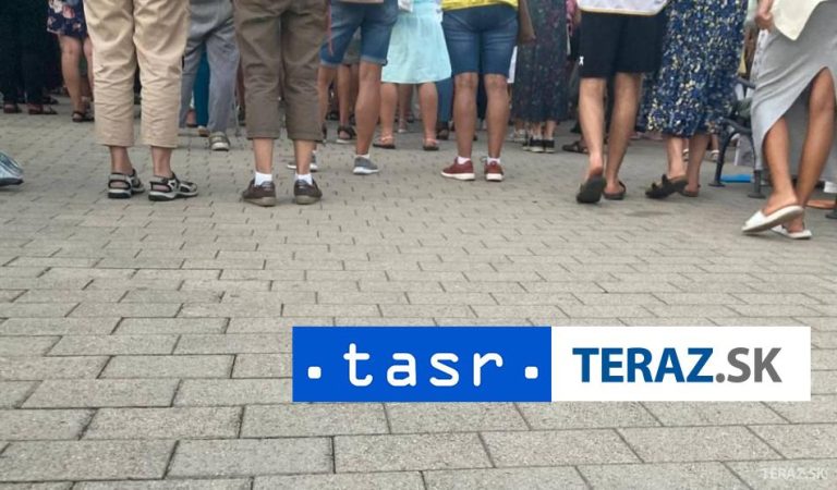 B. Štiavnicou sa preplazí Salamandrový sprievod so stovkami postáv