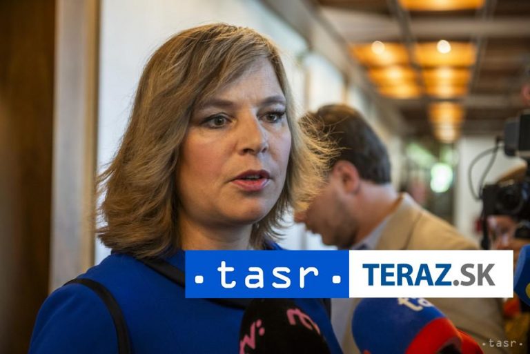 Premiér by mal povedať, čo si vypýtal Huliak za lojalitu