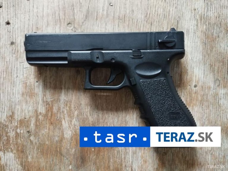 Štát Tennessee prijal zákon, ktorý umožňuje učiteľom nosiť zbrane