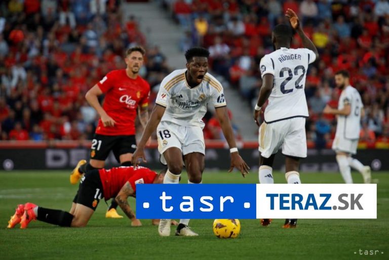 Tchouameni sa na Mallorke stal terčom rasizmu, klub sa ospravedlnil