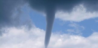 K Filipínam sa blíži tajfún, Fung-wong už dosiahol silu supertajfúnu